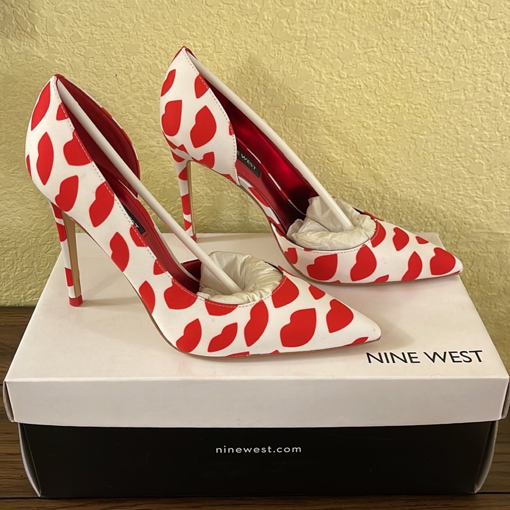 Nine West- White and Red Kisses Heel